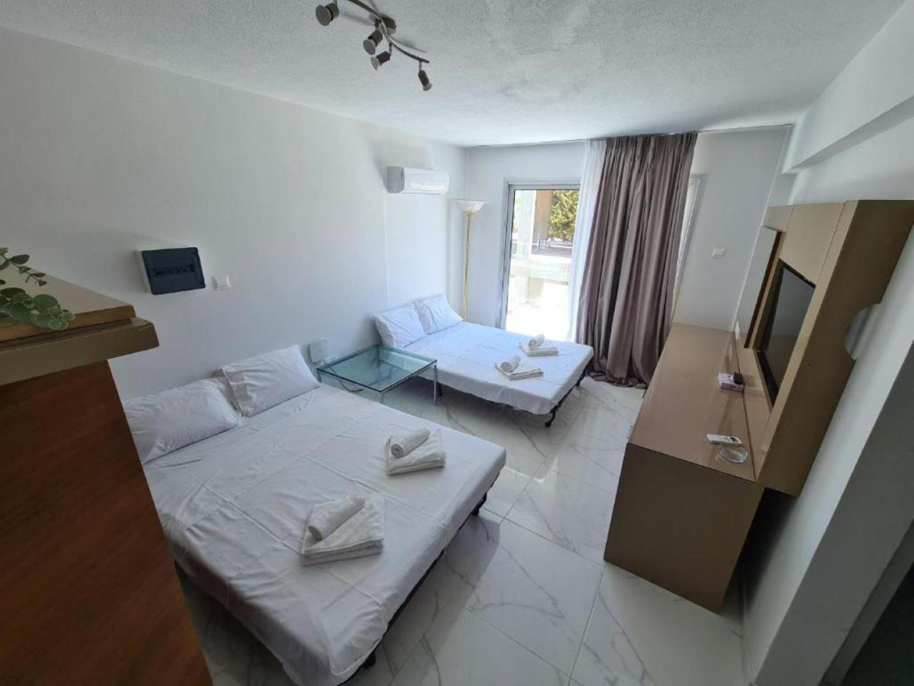 Fotoxenia Luxury Apts 帕拉利米尼 外观 照片